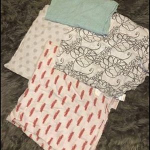 Muslim swaddles blankets